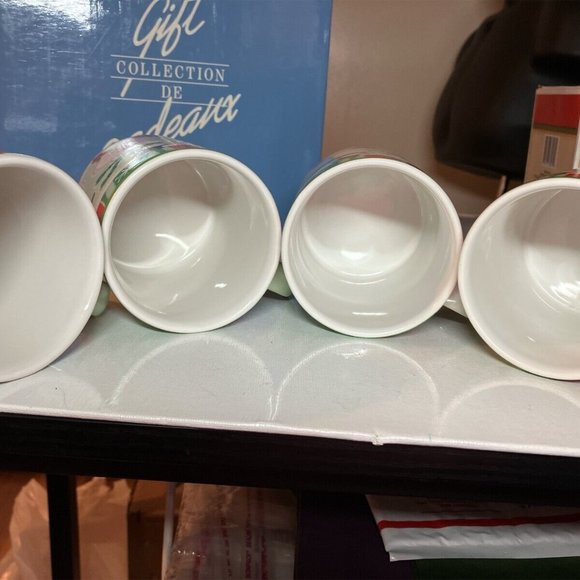 Avon Snowfamily Collection Set of Four Christmas Mugs, De Cadeaux New In Box - Picture 8 of 11
